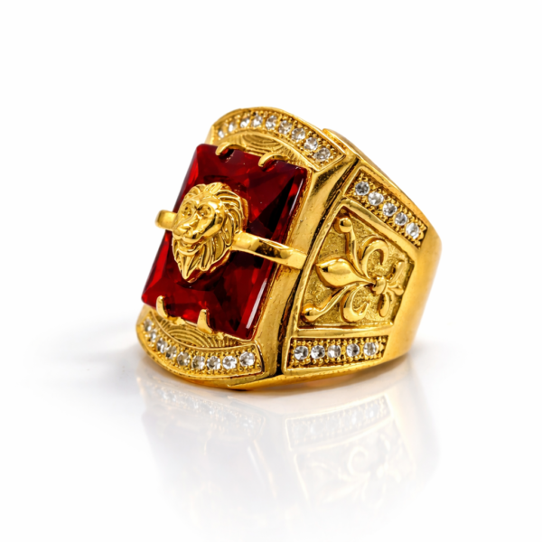 MEN'S LION DESIGN DAIMOND RING  ( 1 GRAM GOLD PLATED )