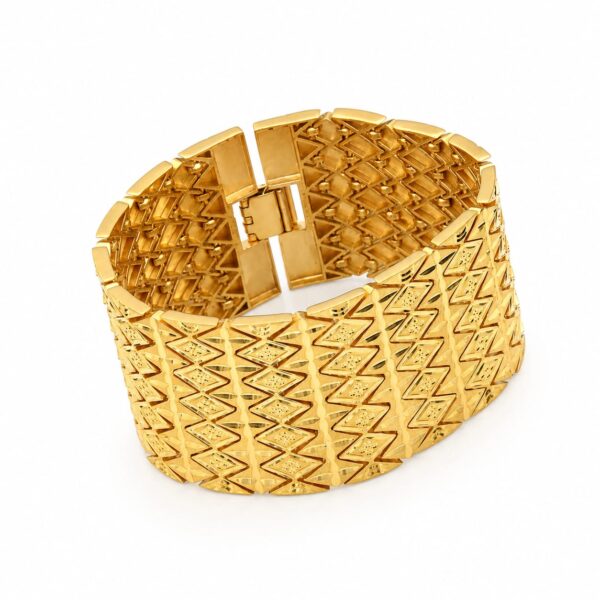 GOGA MAHARAJ HANDMADE GOLD PLATED DIAMONDS LINE BRACELET FOR MEN